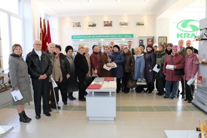 «КрАЗ» зустрічав актив міської ради ветеранів