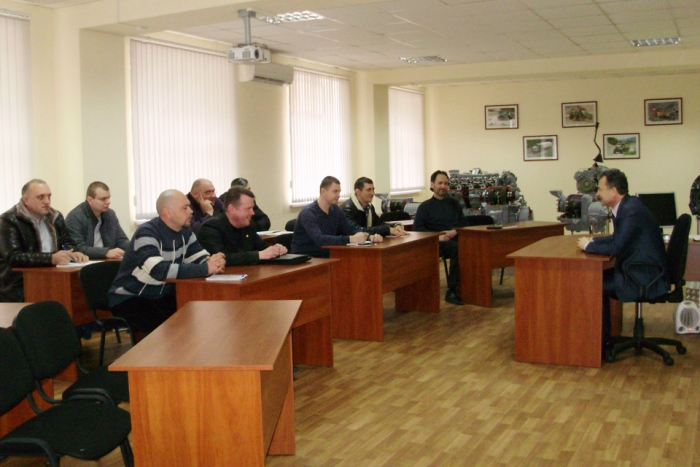 Главные специалисты  ТКШЗ прошли обучение на «КрАЗе»