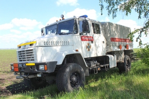 Пиротехнический КрАЗ доставил авиабомбу «SС-50» и снаряд для уничтожения