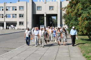 Сегодня ПАО «АвтоКрАЗ» посетили почетные экскурсанты