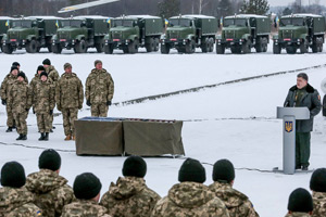 Новые КрАЗы переданы Вооруженным силам Украины