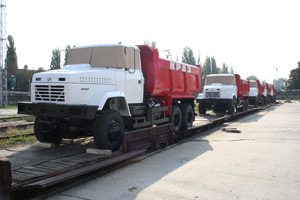 Самоскиди КрАЗ від’їжджають до Туркменістану будувати дороги