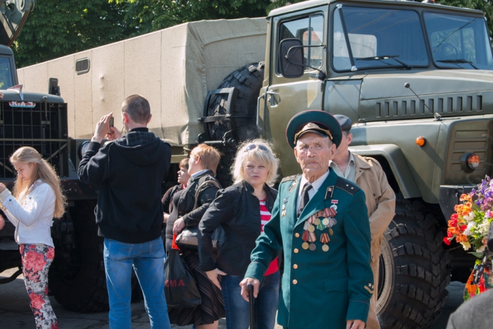 КрАЗ вместе со всеми чтил ветеранов в День Победы
