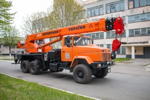 KrAZ-Based Crane to Be in Service with Ukraine’s GTS