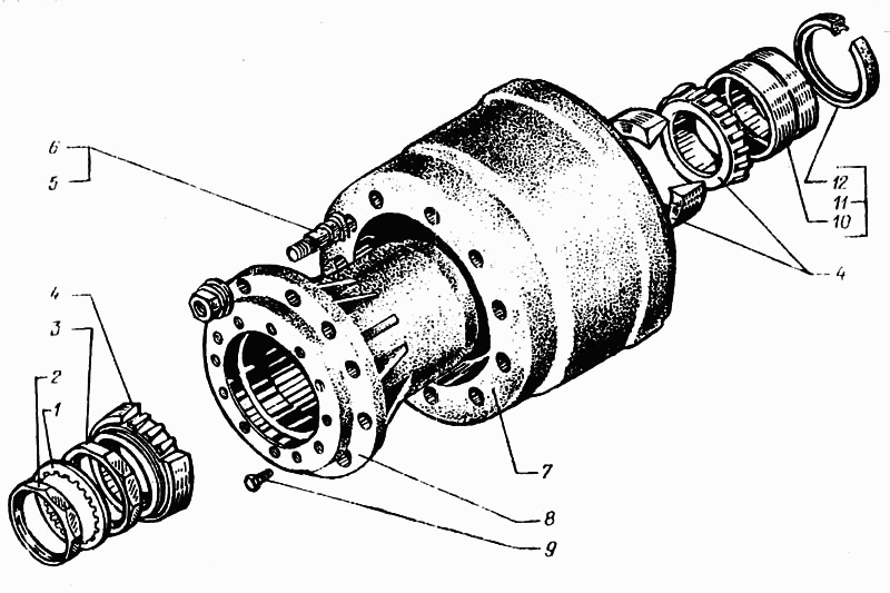 Front axle hub with brake drum